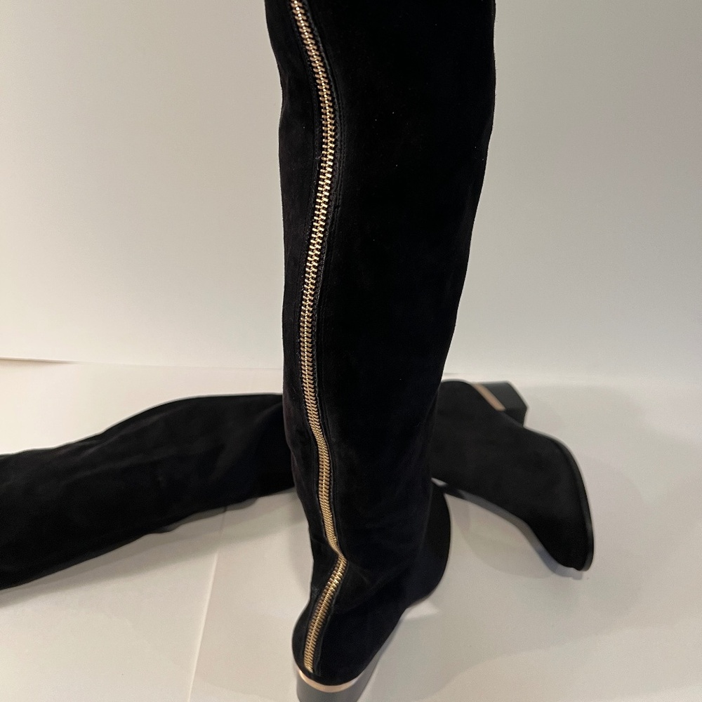 NWOT - Thigh High - HIGH QUALITY BLACK STRETCH S-U-E-D-E BOOTS